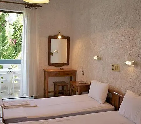 Fevro Hotel Agia Galini