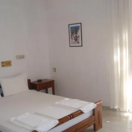 Fevro Hotel