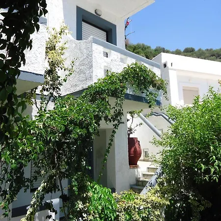 Fevro Agia Galini