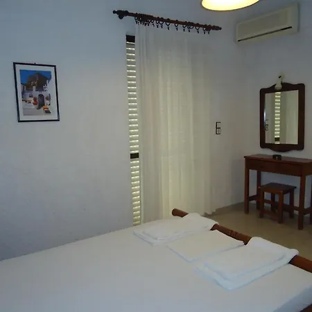 Fevro Agia Galini