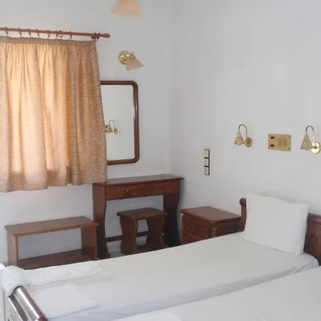 Fevro Hotel